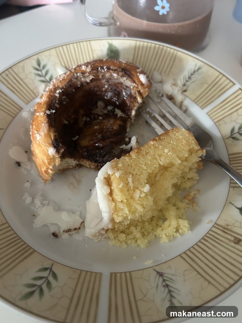 Cinnamon Roll and Cake Slice