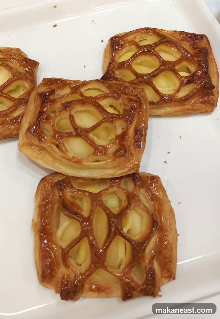 Apple Pastries