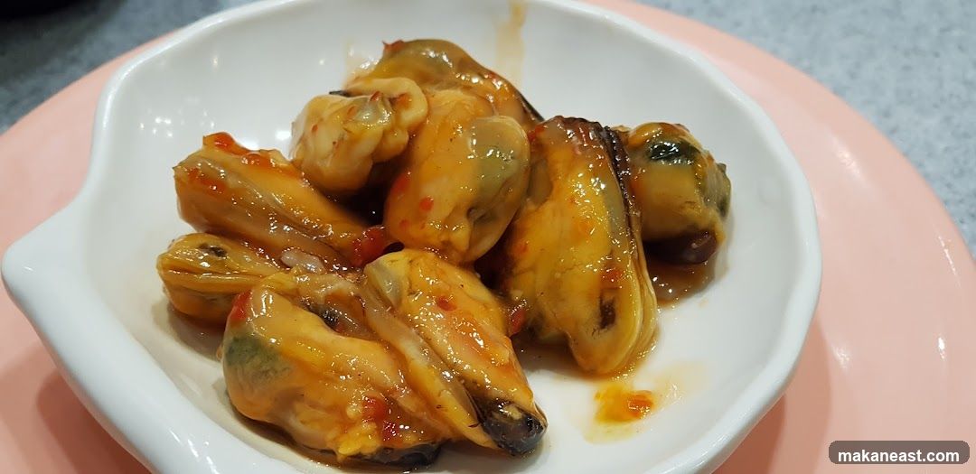 Mussels in sauce