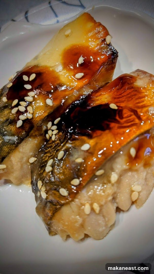 Mackerel Sushi