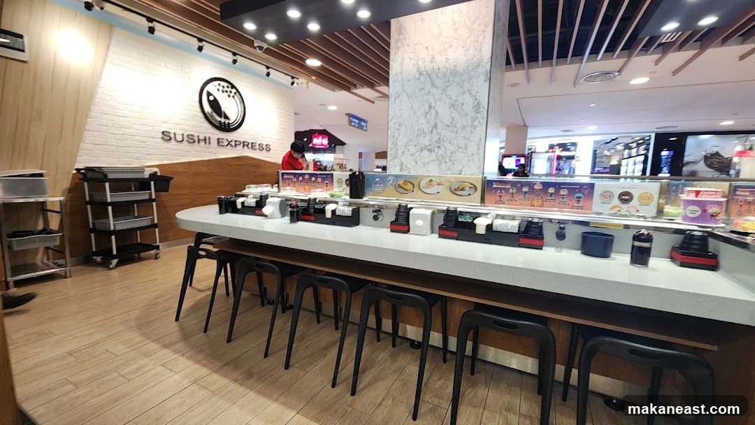 Sushi Express Interior