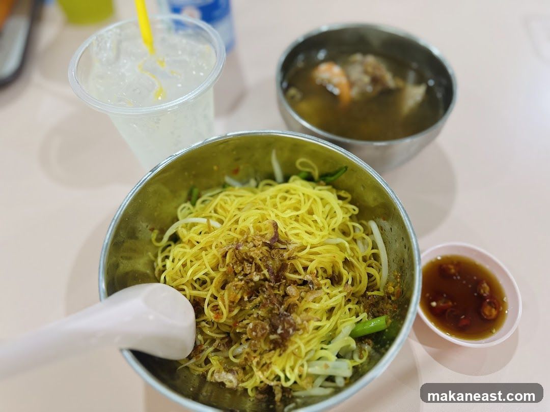 Noodles with Soup and Drink