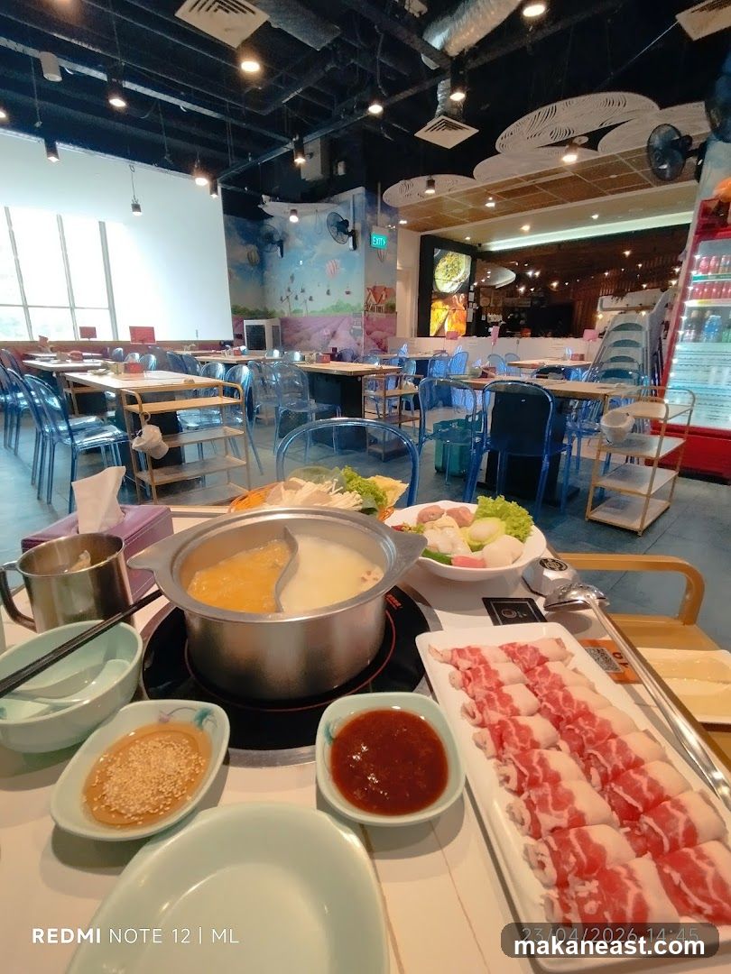 Hot Pot Dining