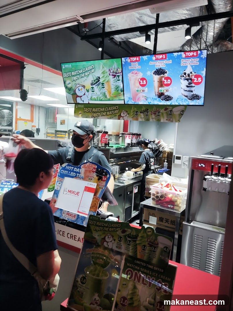 Dessert and Drink Shop Counter