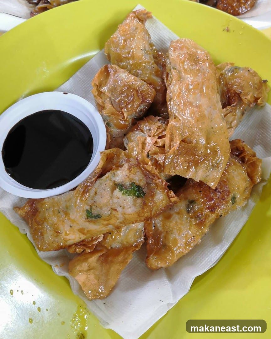 Fried Bean Curd Rolls with Dipping Sauce