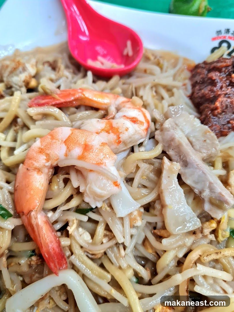 Noodles with Shrimp and Pork
