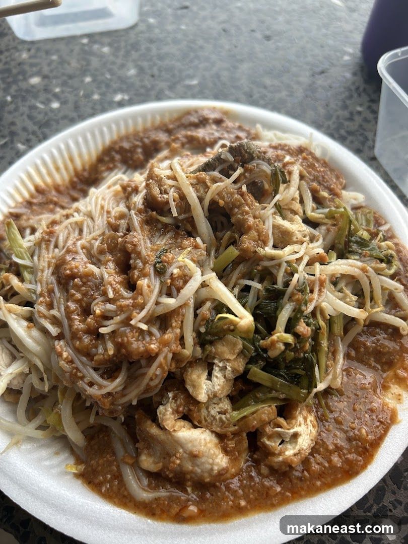 Noodle Dish with Peanut Sauce