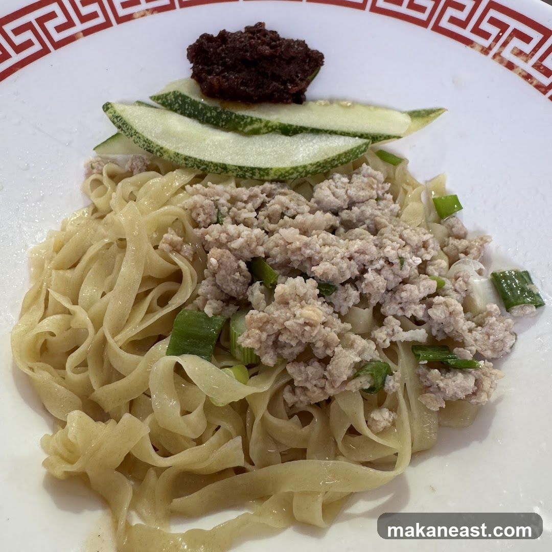 Noodles with Minced Pork and Cucumber