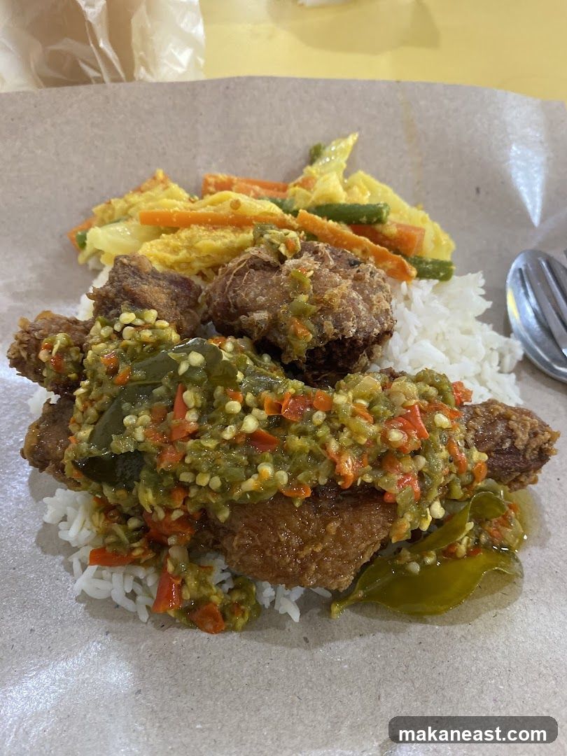 Fried Chicken with Rice and Vegetables