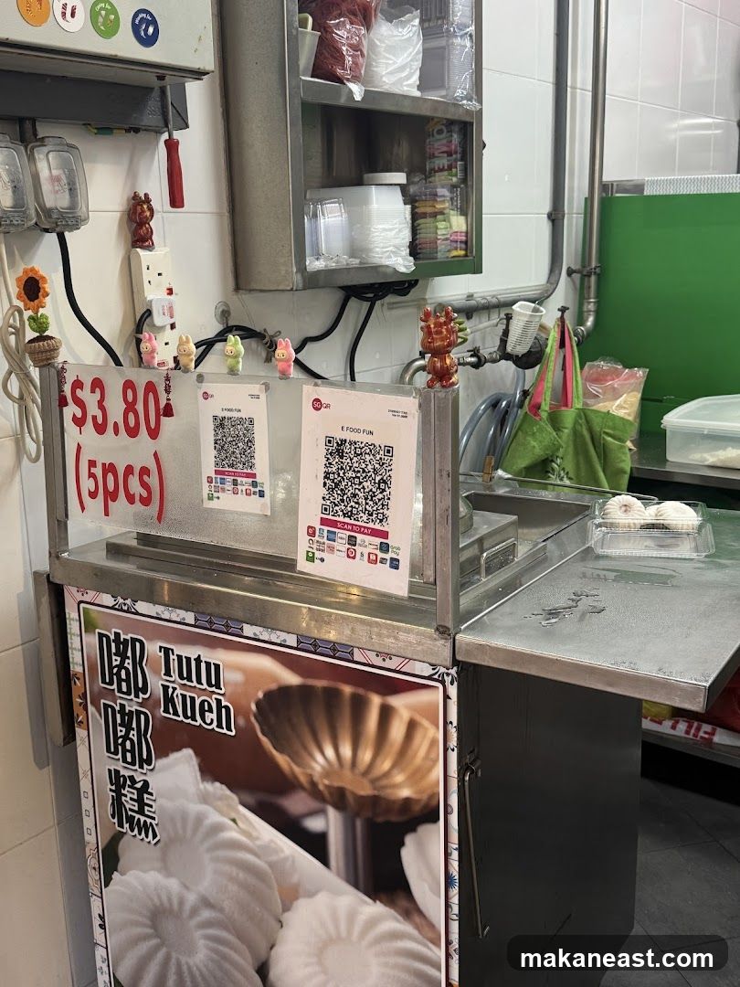 Tutu Kueh Stall