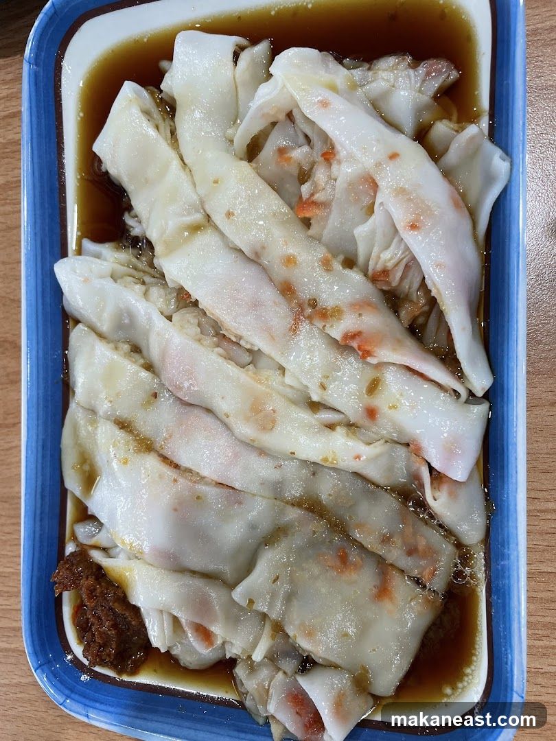 Steamed Rice Rolls with Filling