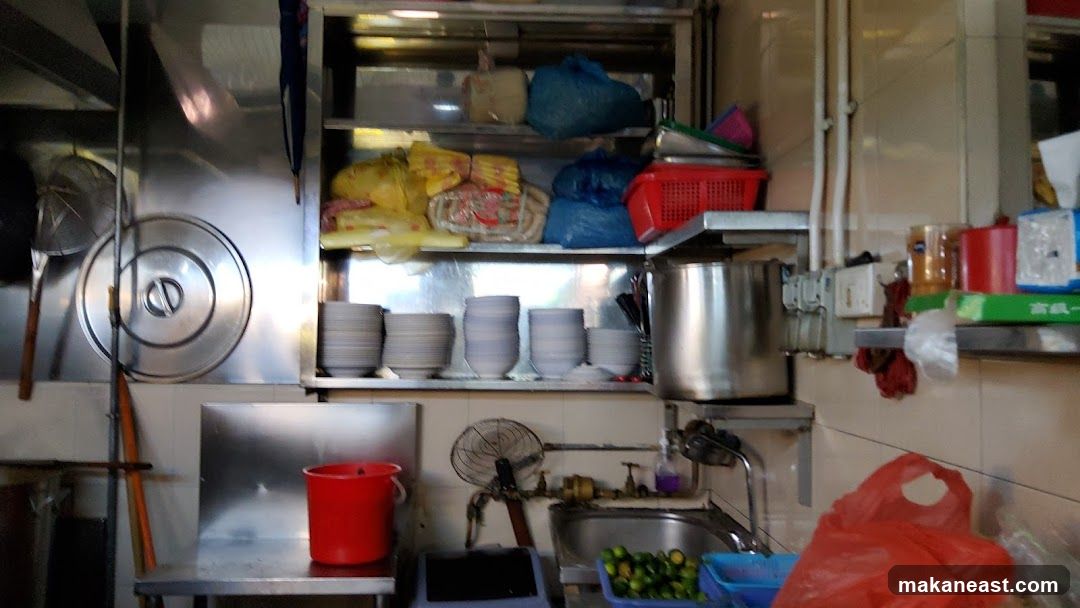 Kitchen Sink Area