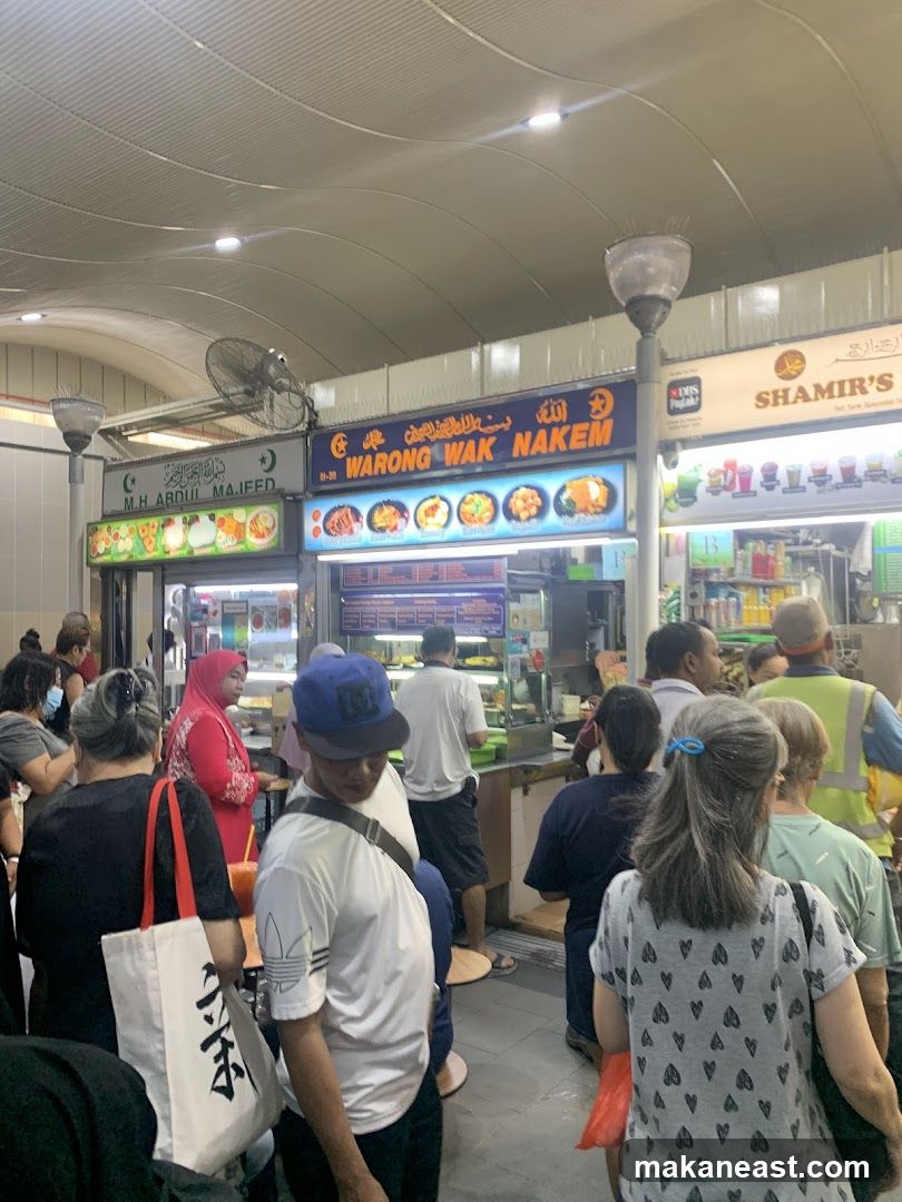 Food stalls with customers