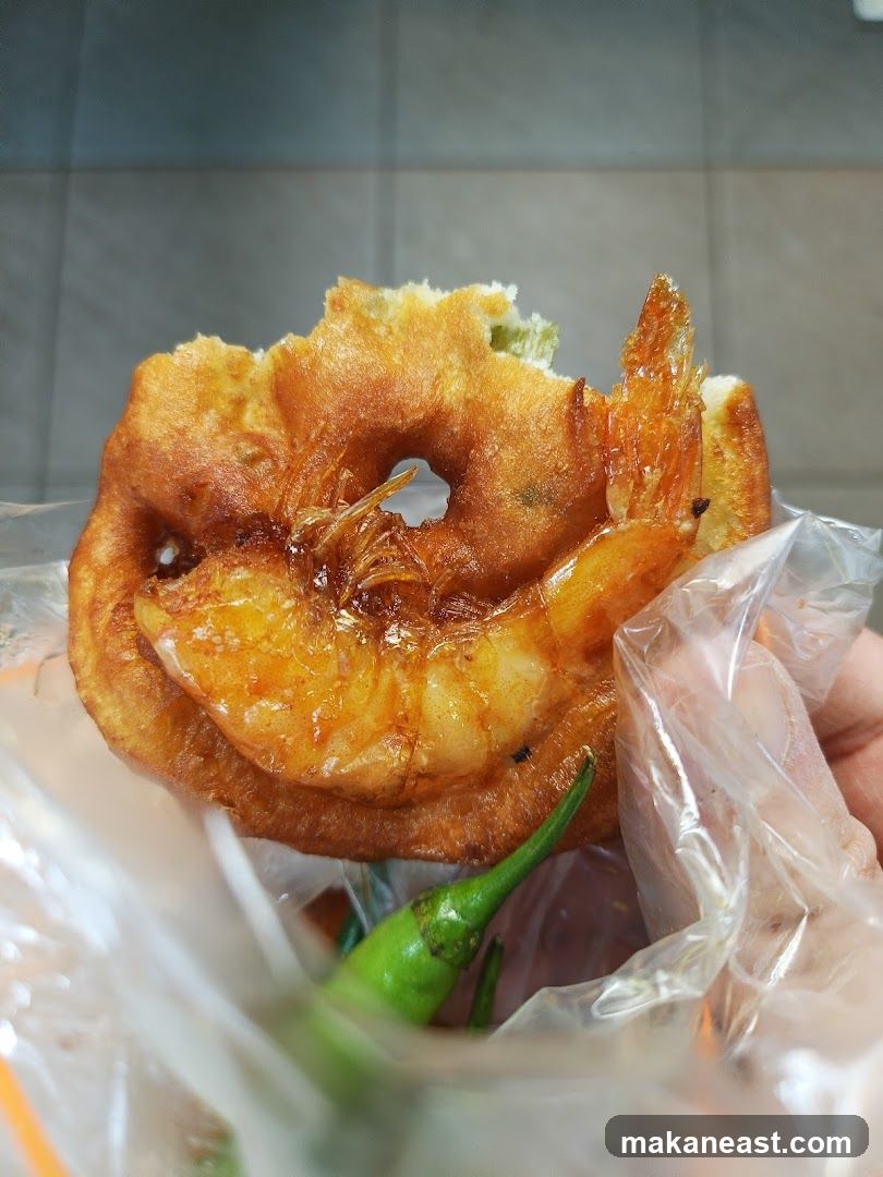 Fried Shrimp Fritter with Chili