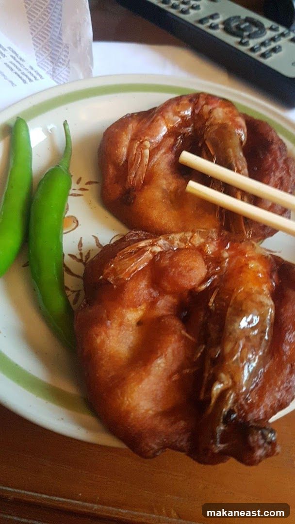 Fried Shrimp Patties with Chili Peppers