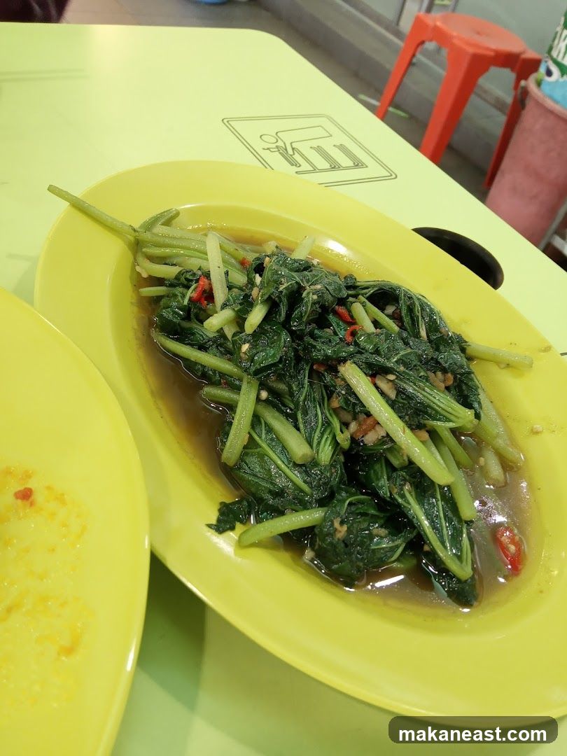 Stir-fried vegetables with chili