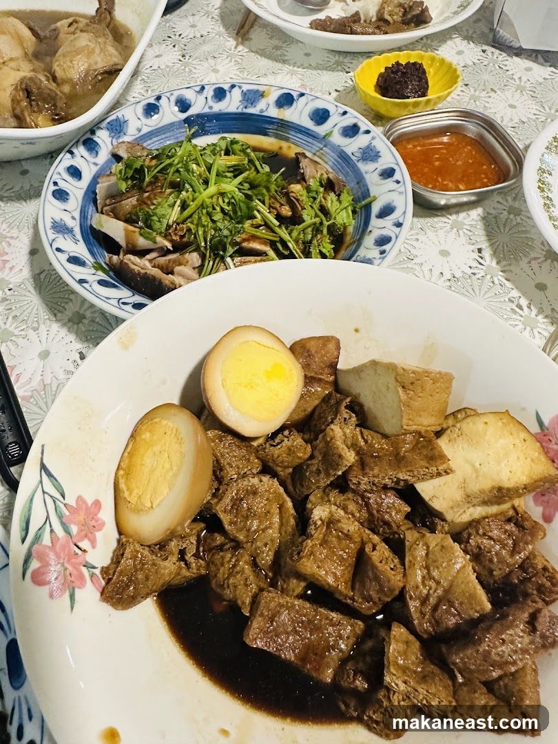 Braised Dishes with Eggs and Tofu