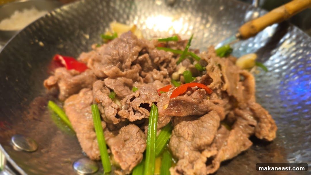 Stir-fried Beef with Vegetables
