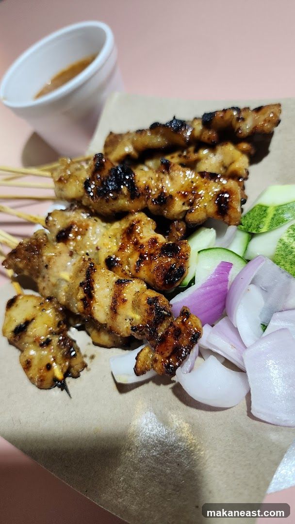 Chicken Satay with Peanut Sauce