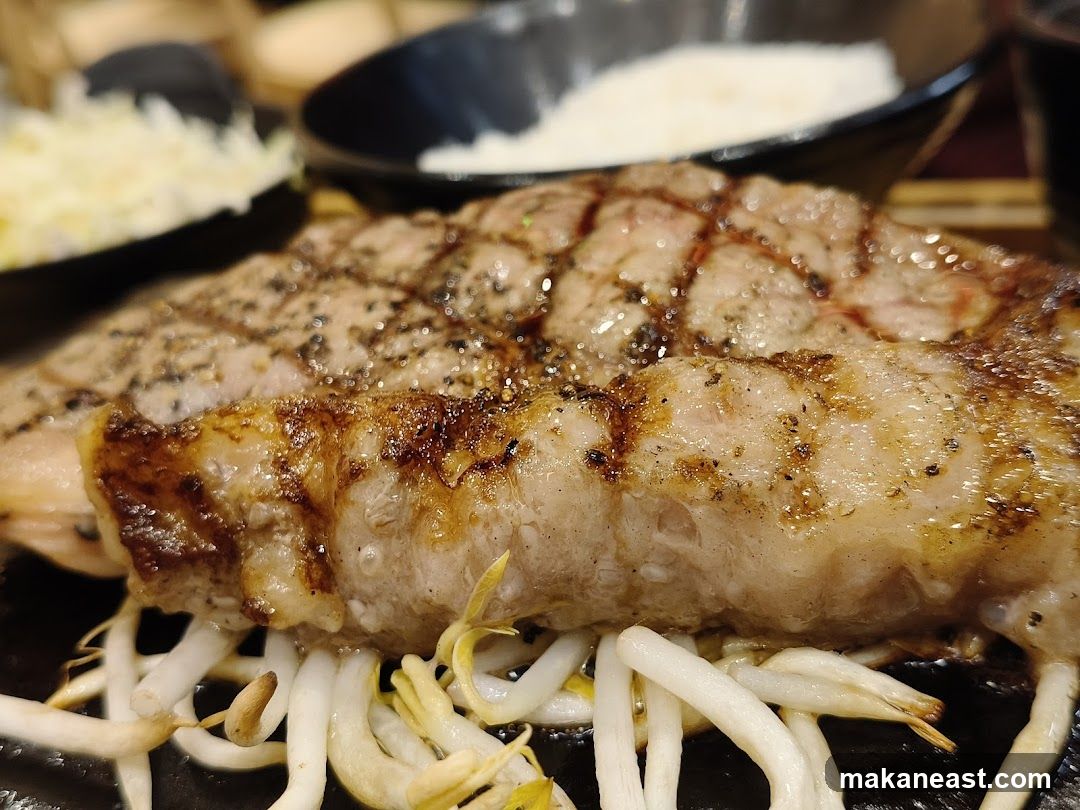 Grilled Steak with Bean Sprouts