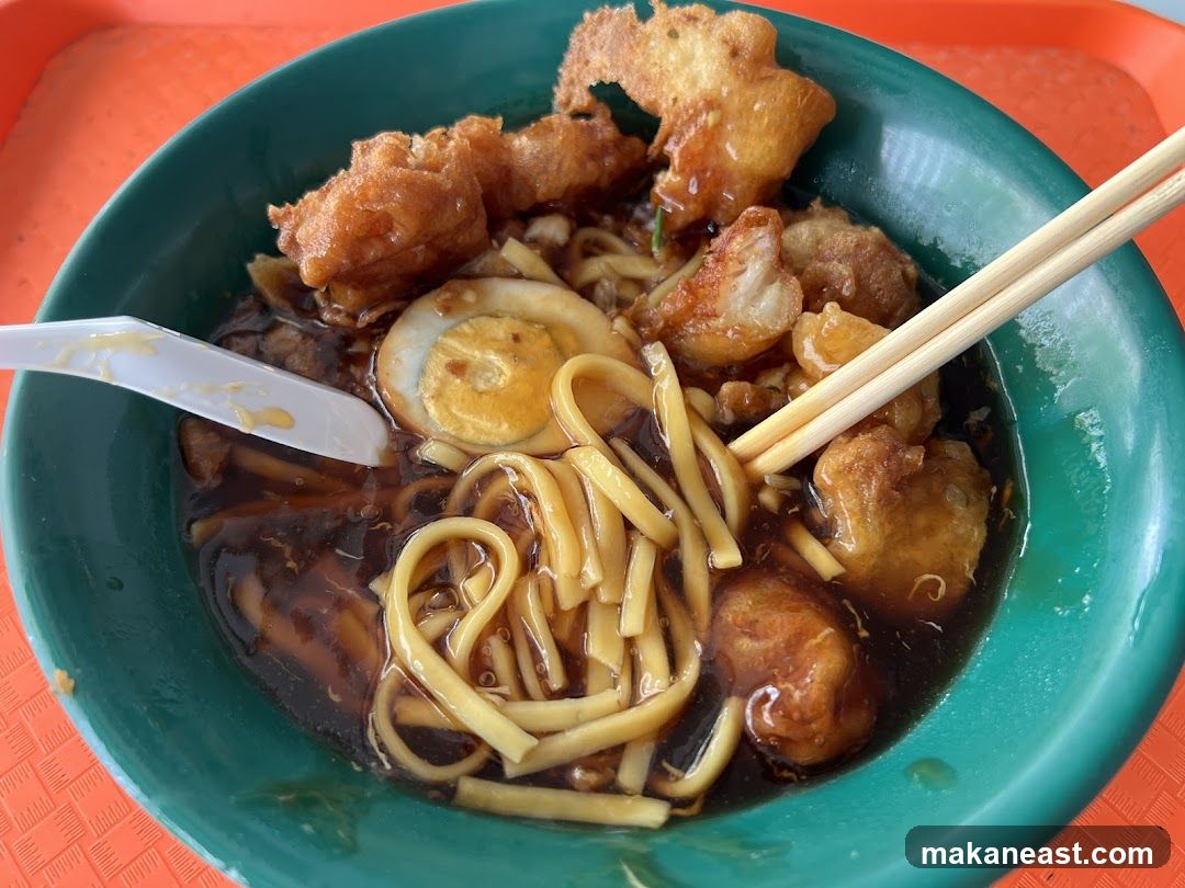 Noodles with Fried Fish and Egg