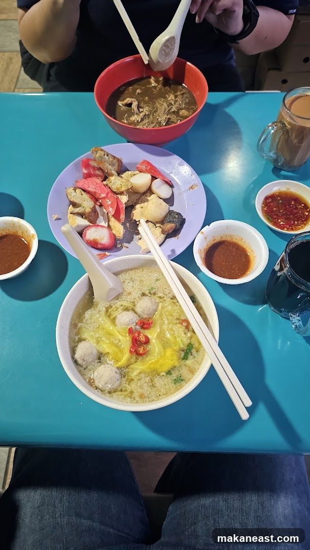 Noodle Soup and Side Dishes