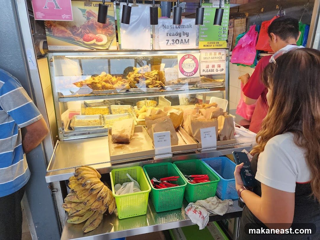 Food Stall Display