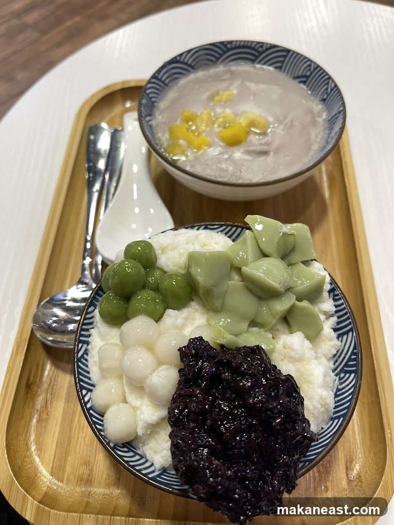 Dessert with Shaved Ice and Toppings