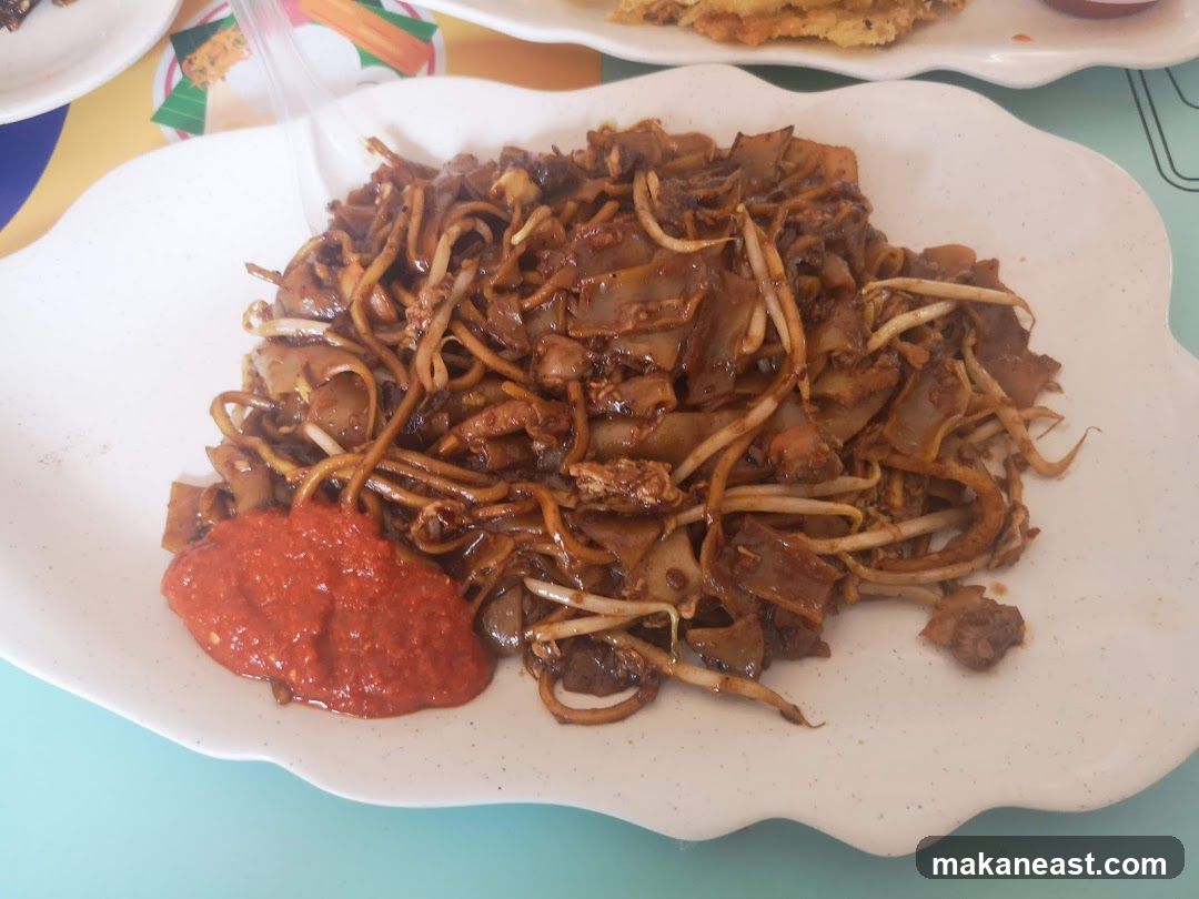 Stir-fried Noodles with Chili Paste