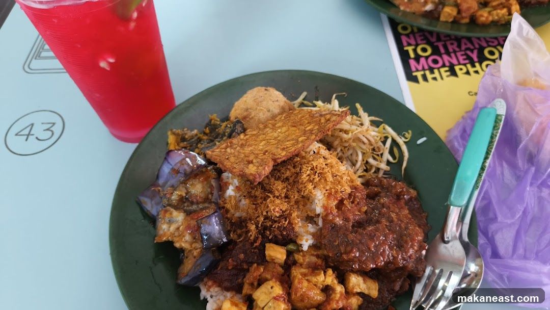 Puteri Nasi Padang