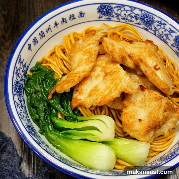 Noodles with Chicken and Bok Choy
