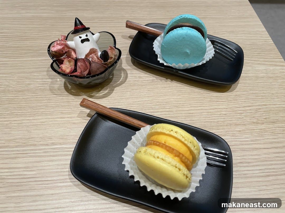 Halloween-themed macarons
