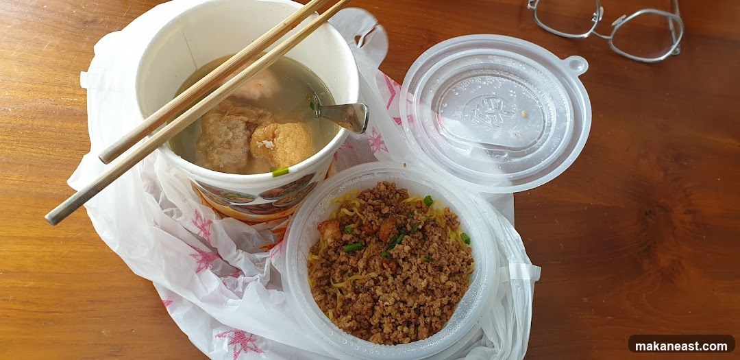 Takeaway Noodles and Soup