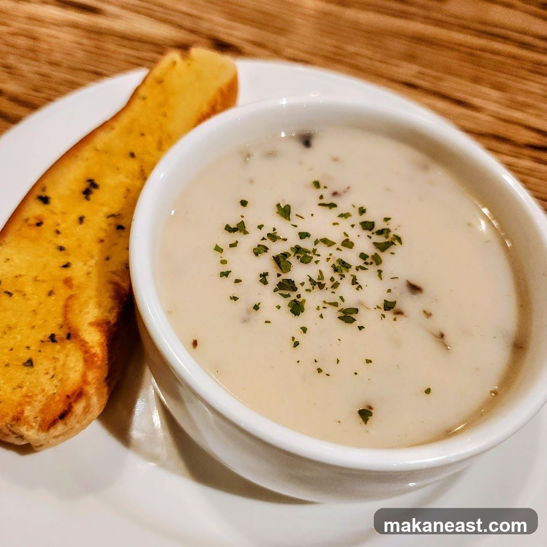 Mushroom Soup with Garlic Bread