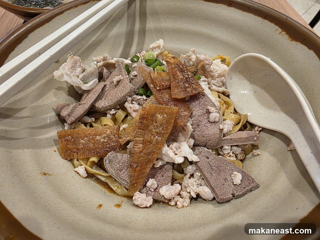 Noodles with Pork and Liver