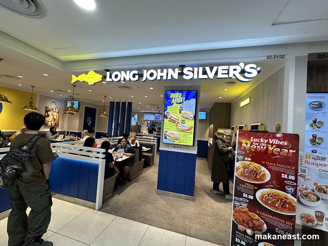 Long John Silver's Interior
