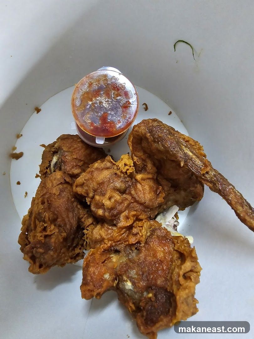 Fried Chicken with Dipping Sauce