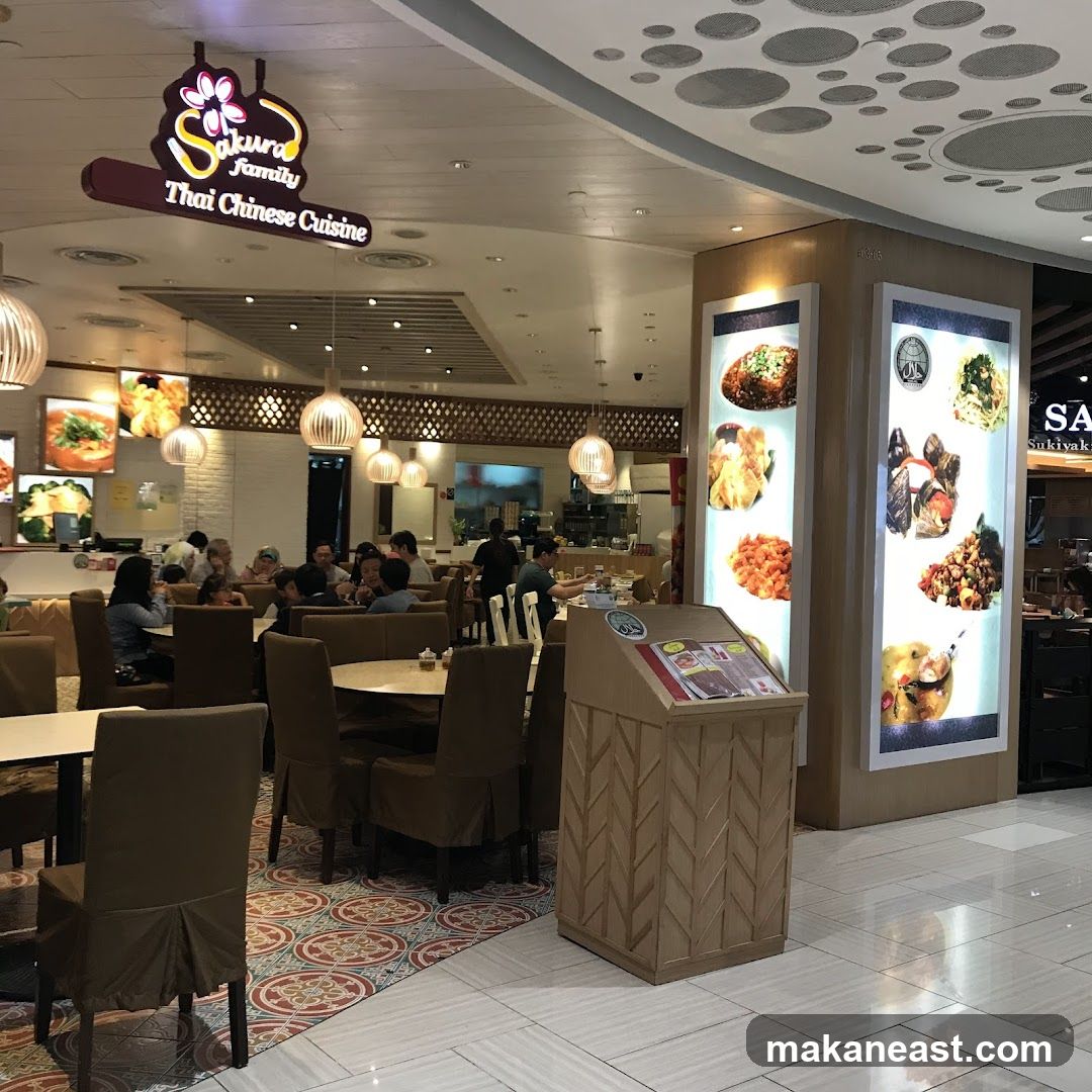 Sakura Family Thai Chinese Cuisine Restaurant