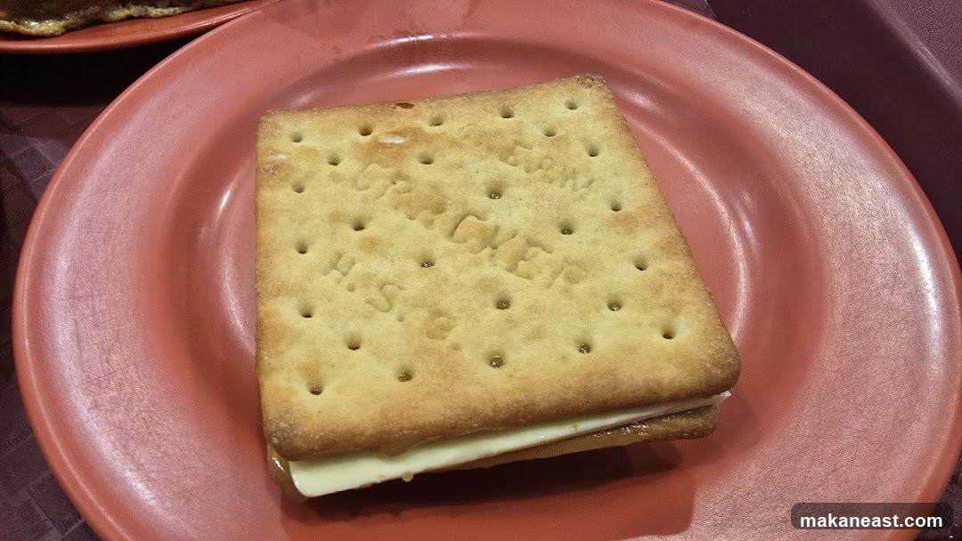 Cracker Sandwich