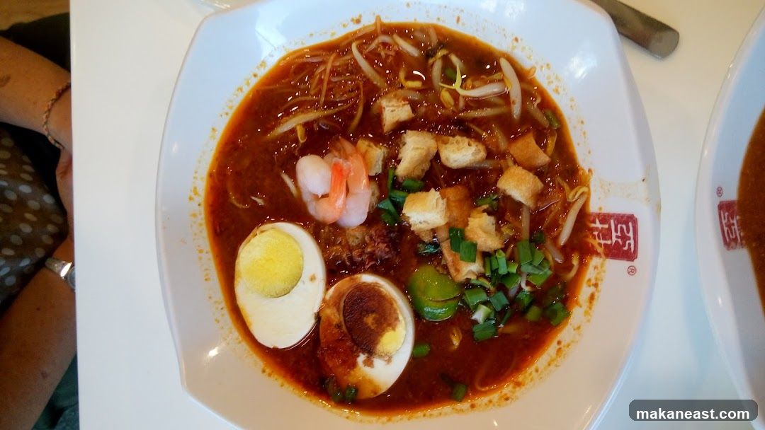 Noodle Soup with Egg and Shrimp