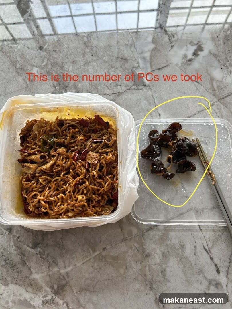 Noodles and Wood Ear Mushrooms