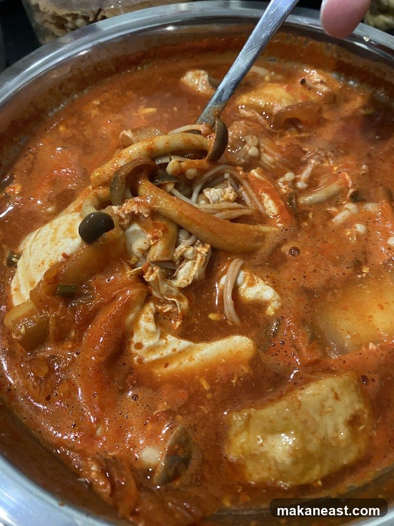 Spicy Stew with Mushrooms and Tofu