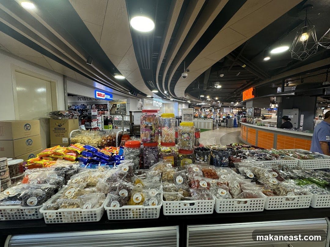 Snack and Dried Fruit Display