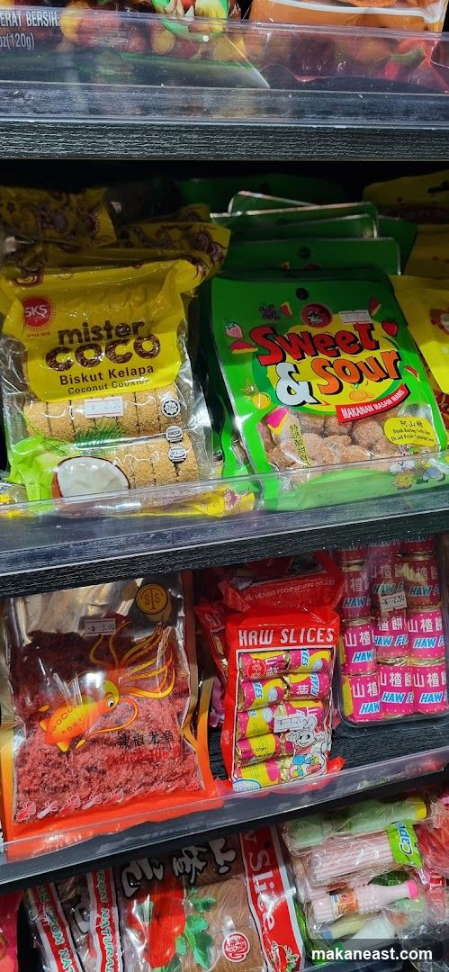 Nelly’s Retro Snacks Singapore (Century Square)