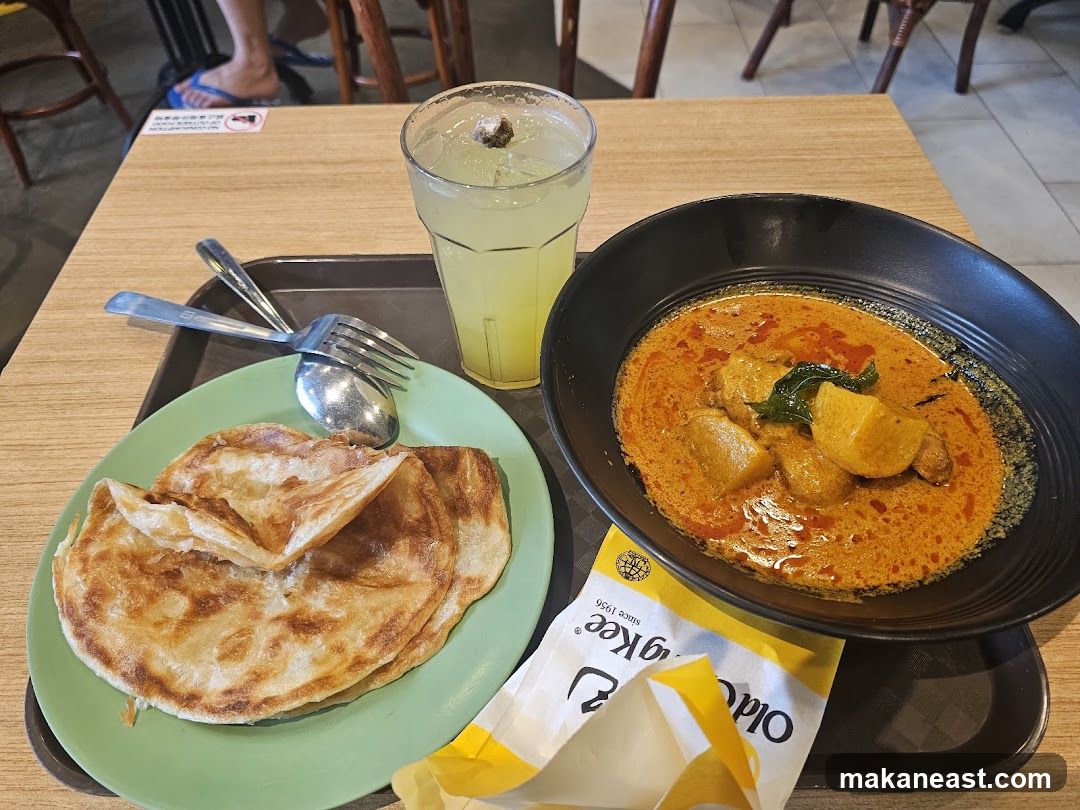 Curry Chicken with Roti Canai and Drink