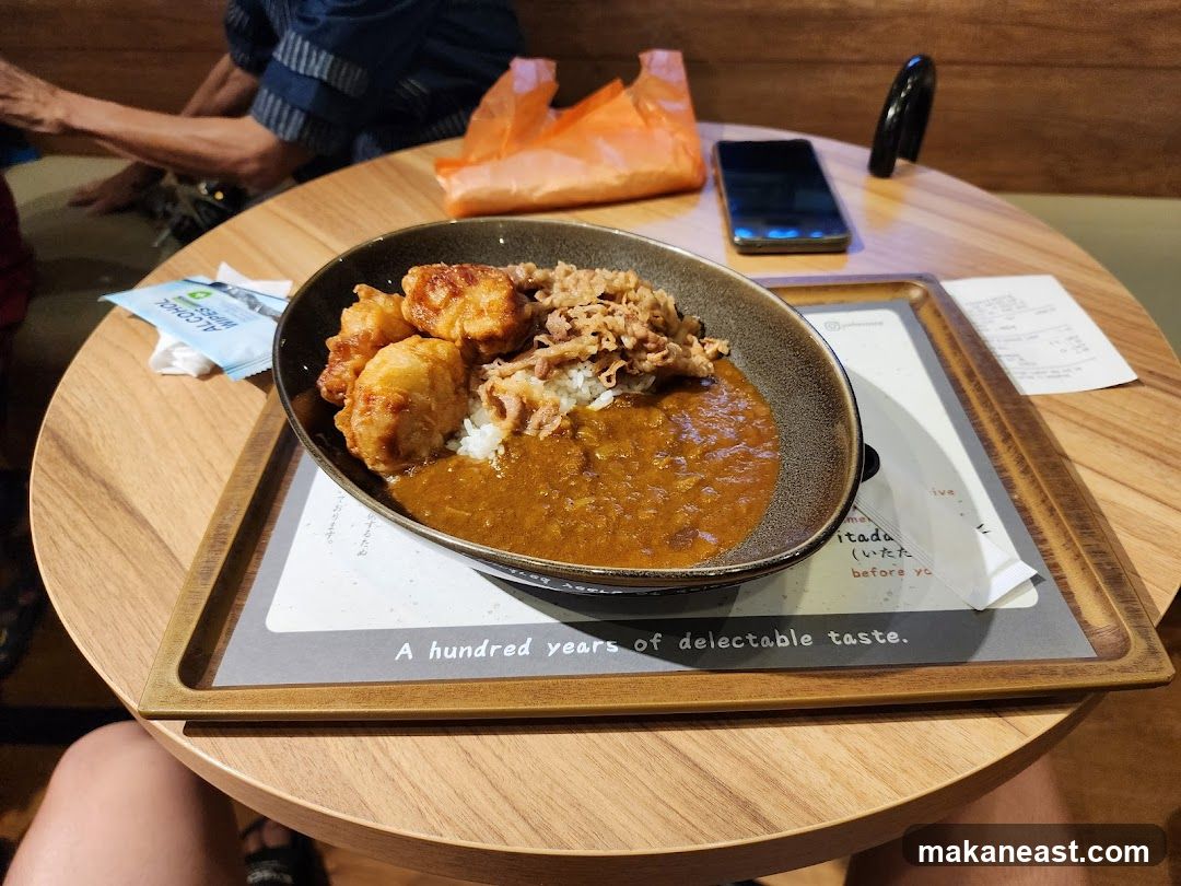 Curry Rice with Fried Chicken and Beef