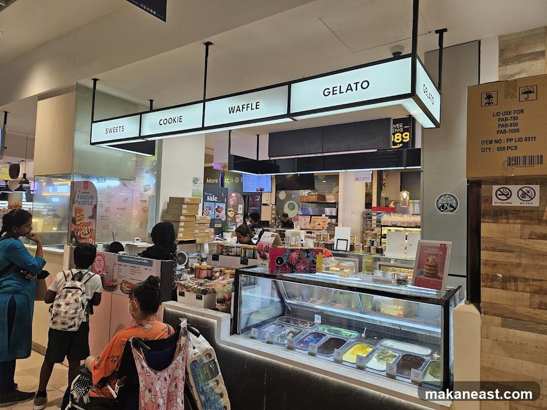 Dessert shop counter