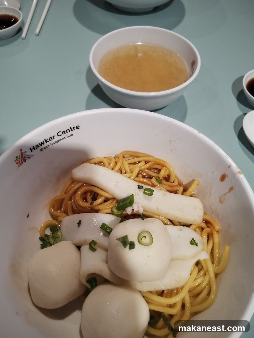 Noodles with Fish Balls and Slices