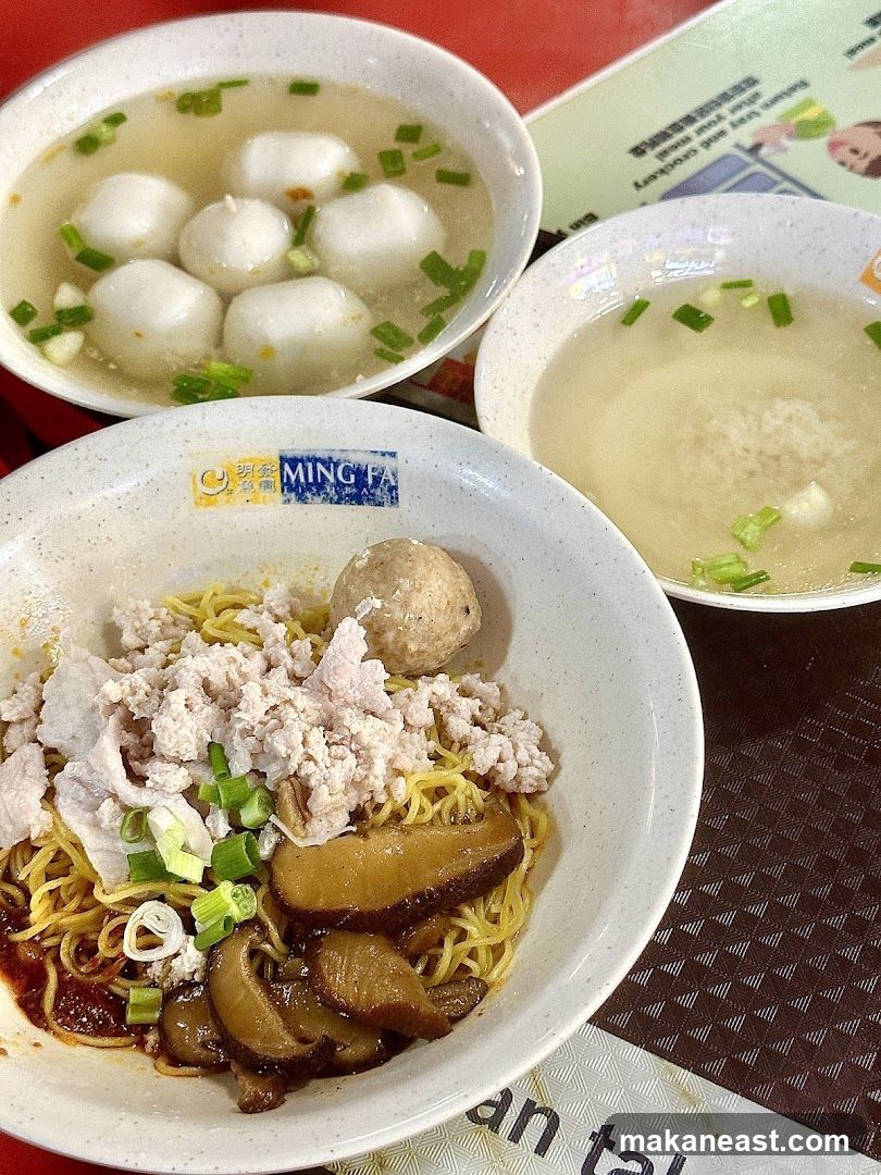 Noodles with Minced Meat and Mushrooms