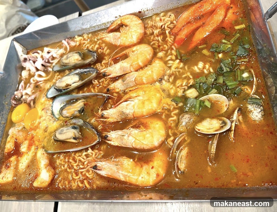 Seafood Noodle Soup